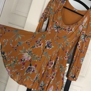 Urban Outfitter Yellow Floral Dress size 4